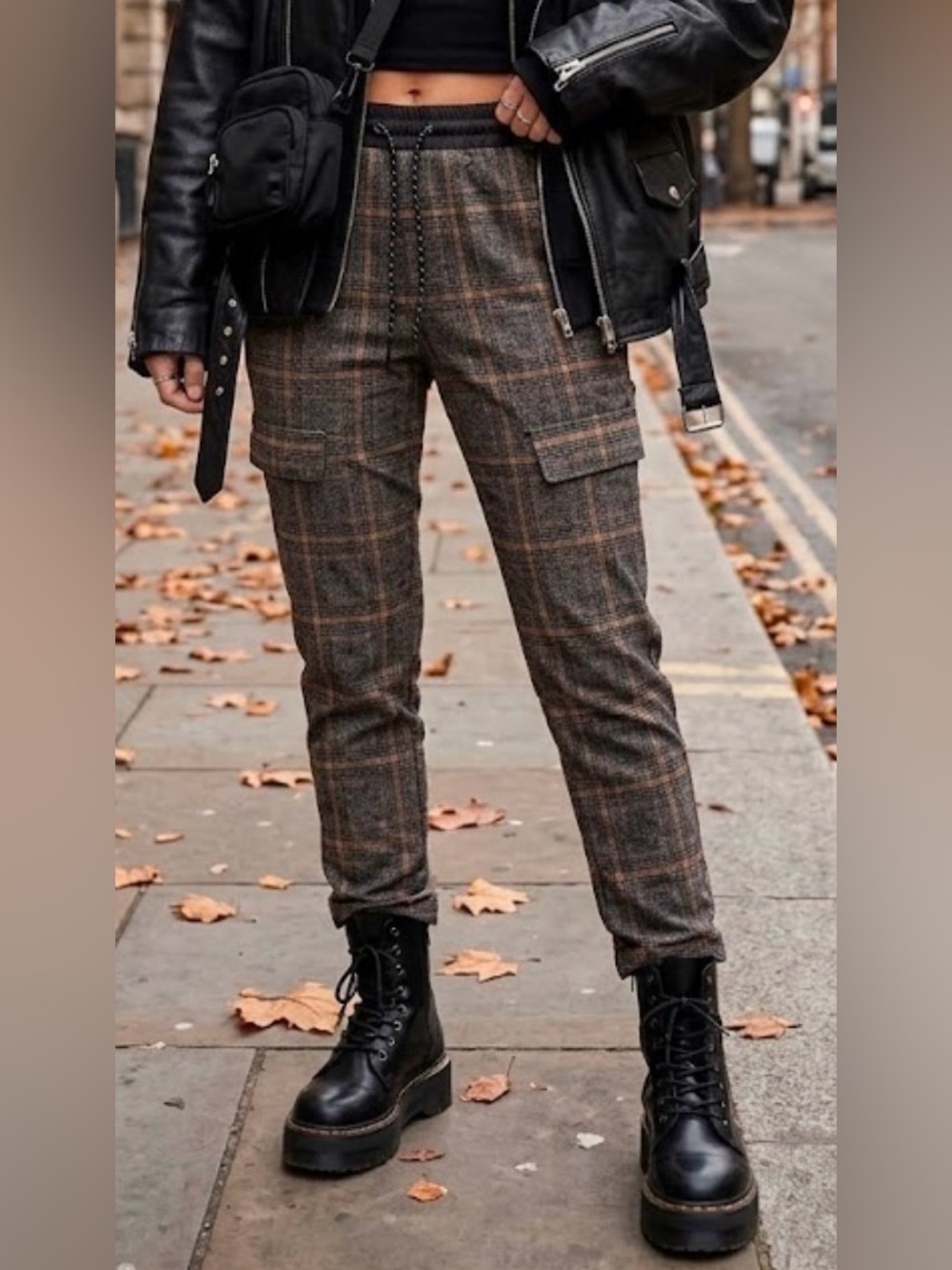 PacSun Plaid Cargo Tartan Pants